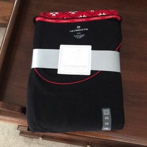 New women’s Liz Claiborne sleep set